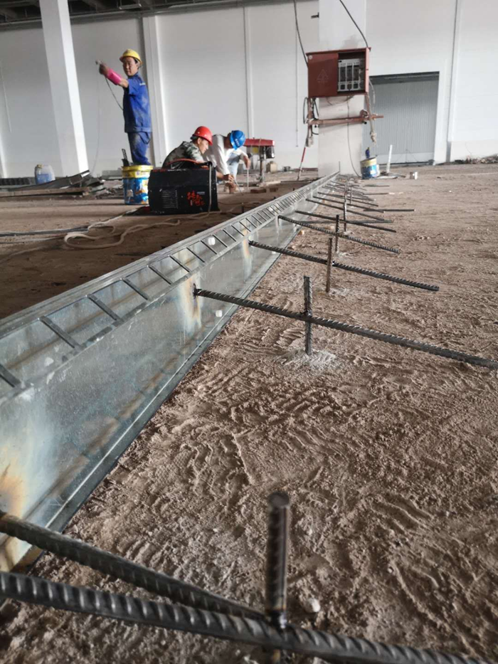 鎧甲縫作用 鎧甲縫作用