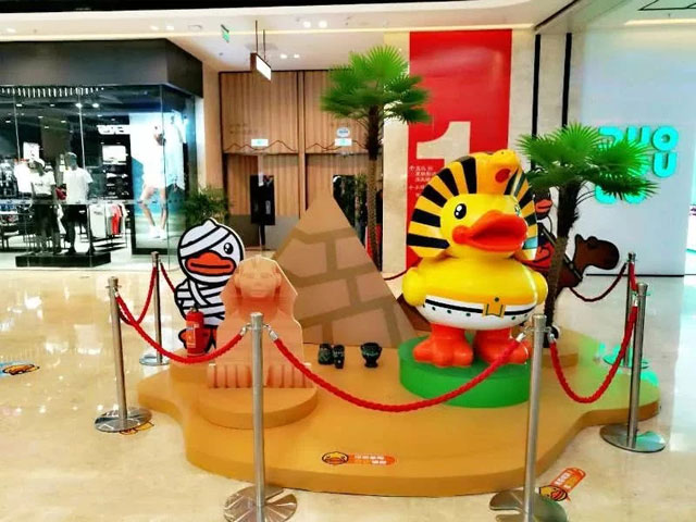 江蘇購(gòu)物廣場(chǎng)DP點(diǎn)美陳主題IP展