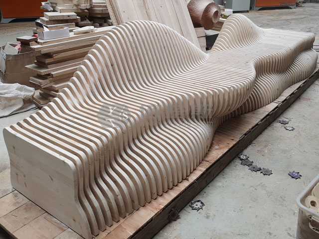 大型多人位木質切片長椅創(chuàng)意商場公共休息藝術切片椅