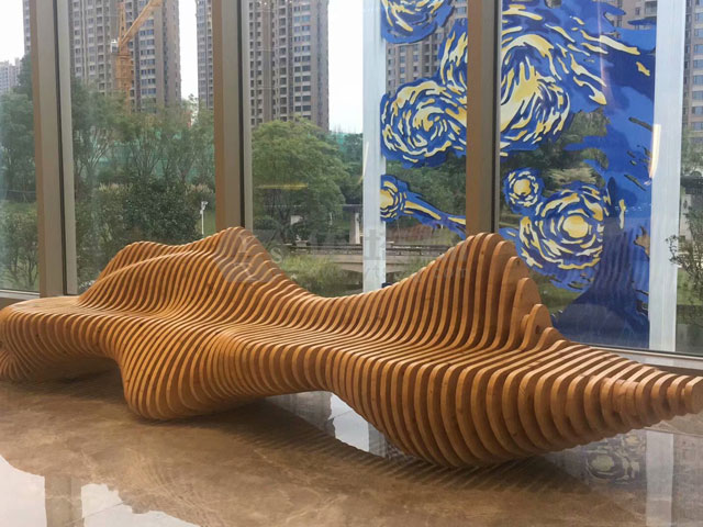 大型多人位木質切片長椅創(chuàng)意商場公共休息藝術切片椅